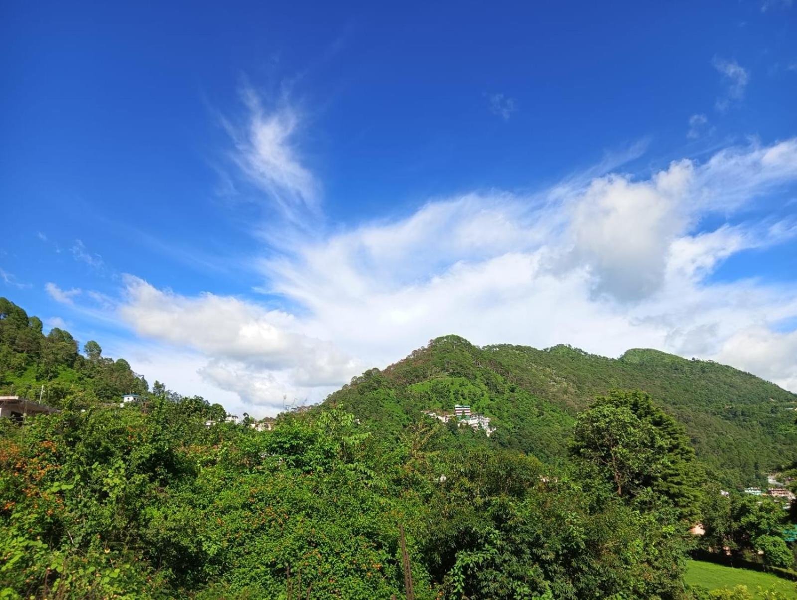 Shikha Resort Ewentbliz Bhīm Tāl 외부 사진