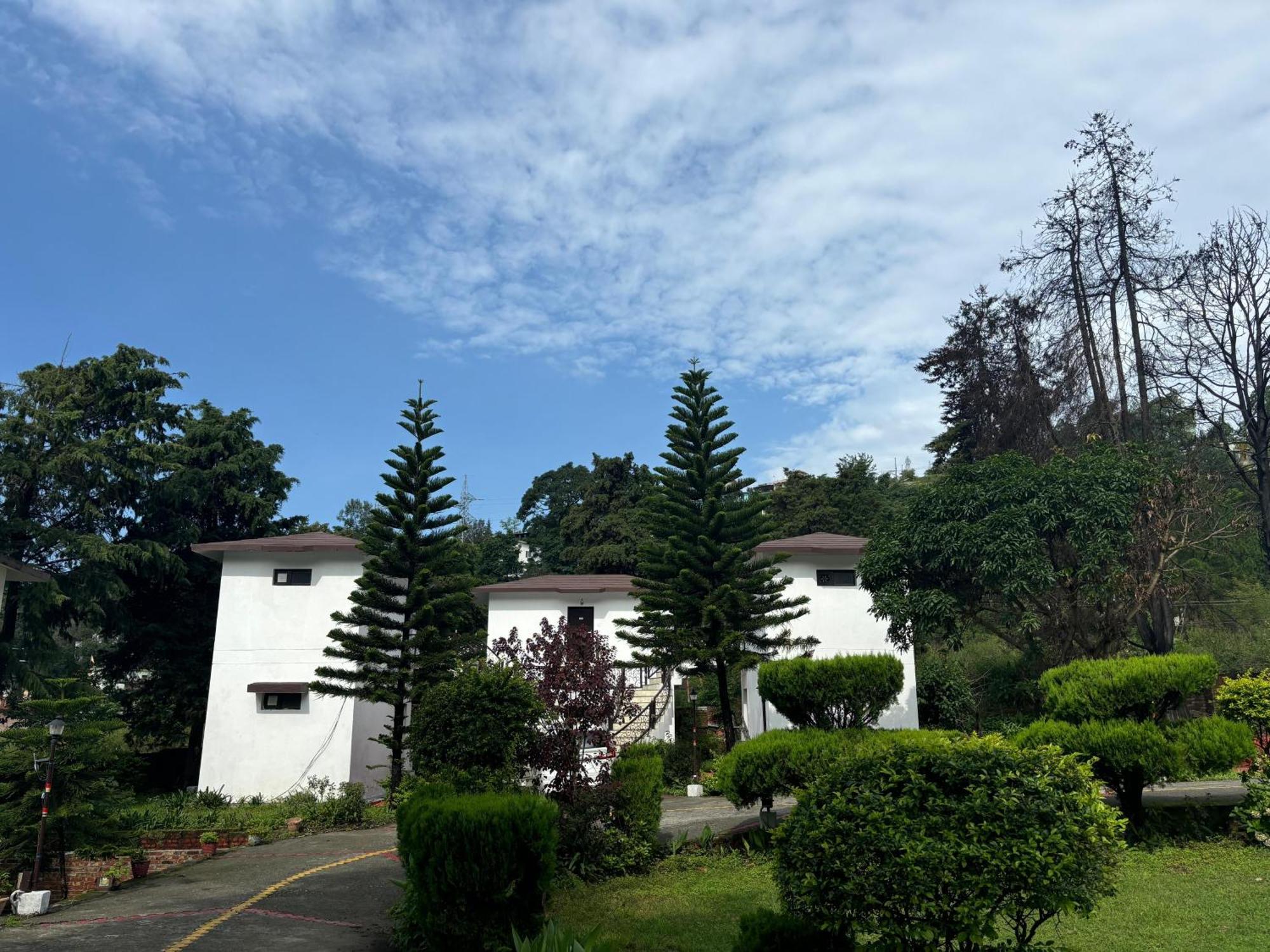 Shikha Resort Ewentbliz Bhīm Tāl 외부 사진