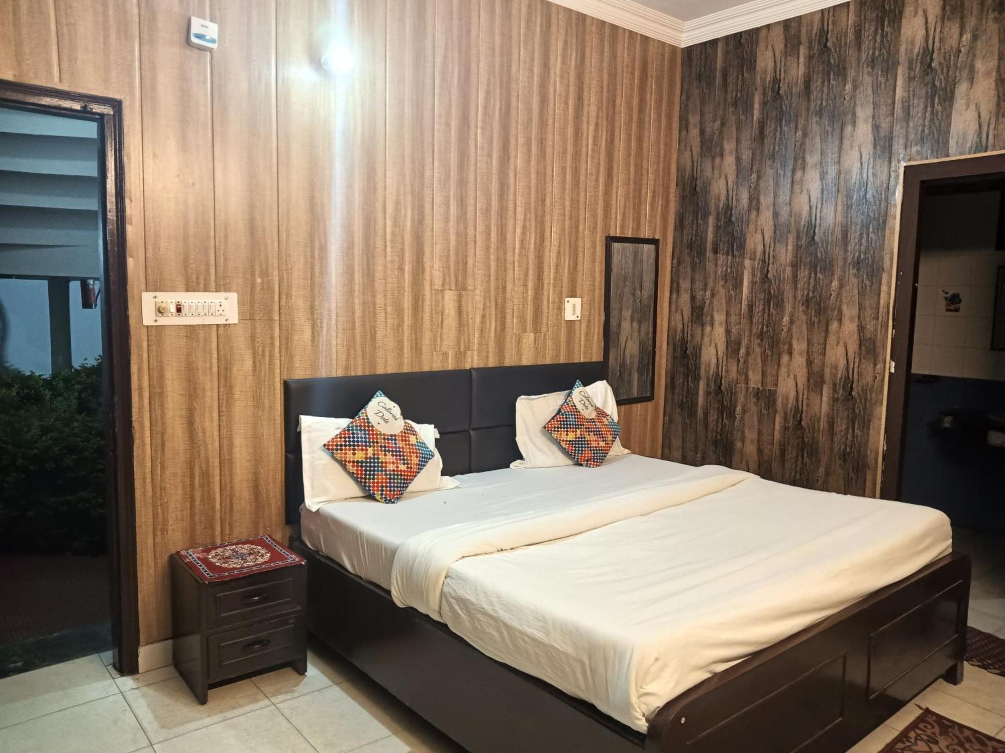 Shikha Resort Ewentbliz Bhīm Tāl 외부 사진