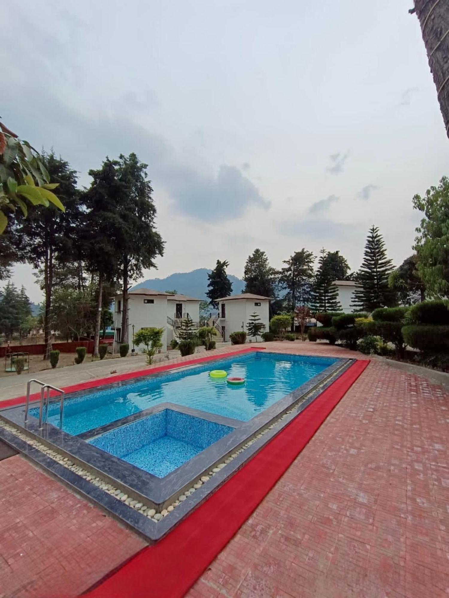 Shikha Resort Ewentbliz Bhīm Tāl 외부 사진
